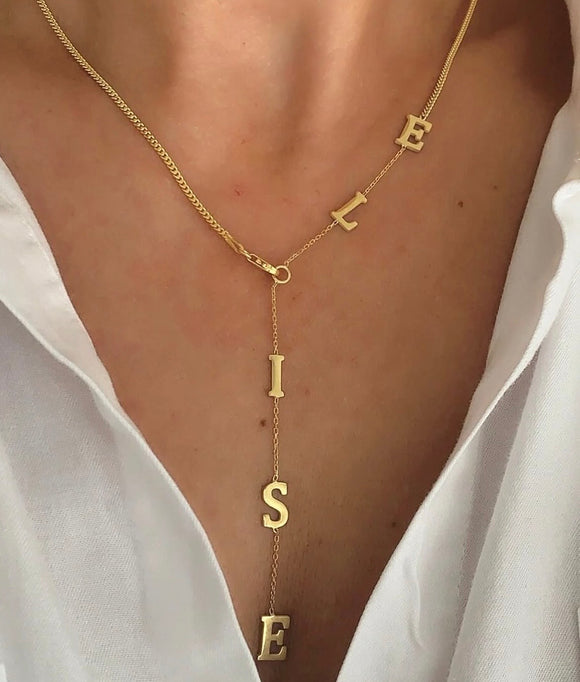 Gurmet Zincirli Sarkık İsim Kolye