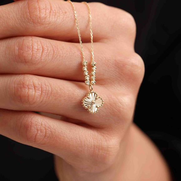 Altın Yonca Kolye Dorikalı 1,0 cm